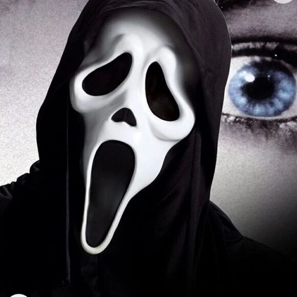 Scream Laytex Ghostface Full Head Mask - Picture 6 of 6